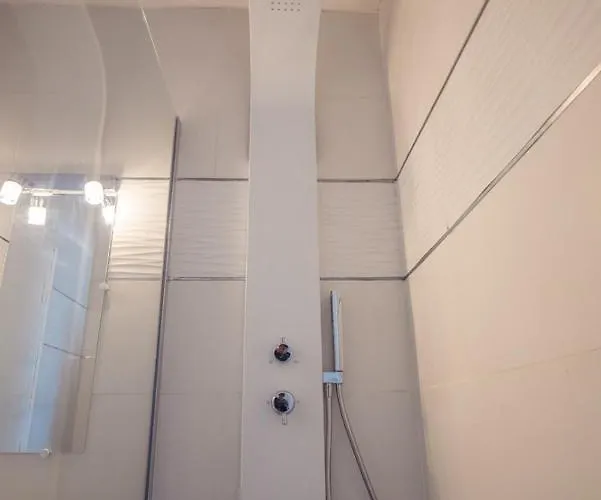 Apartment Ganusha Cosy 3 Parking Gratuit Balcon Grenoble