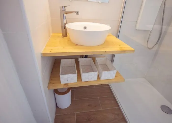 Apartment Ganusha Cosy 3 Parking Gratuit Balcon Grenoble