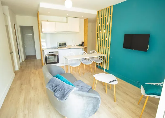 Ganusha Cosy 3 Parking Gratuit Balcon דירה *