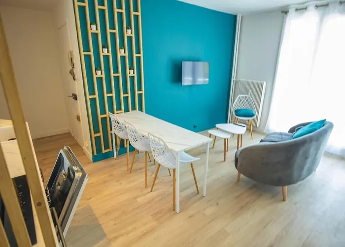 Ganusha Cosy 3 Parking Gratuit Balcon דירה גרנובל